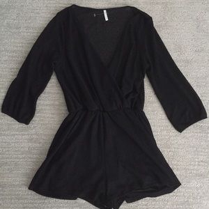 🍁 Sage Brand Black Shorts Romper 3/4 Sleeves